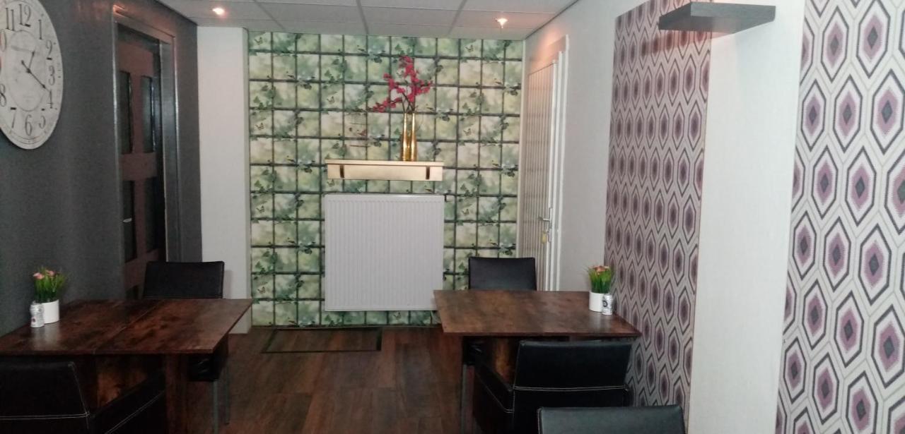 B&B Aan Het Water Earnewald Bagian luar foto
