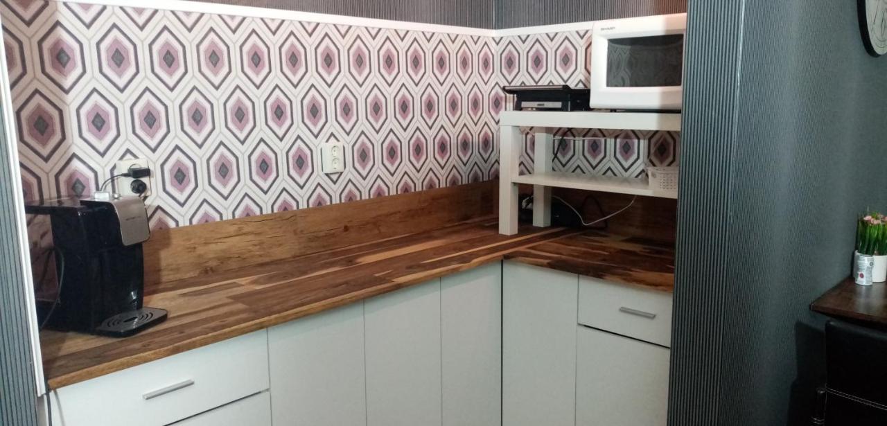 B&B Aan Het Water Earnewald Bagian luar foto