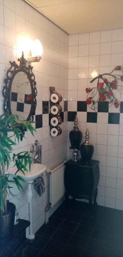 B&B Aan Het Water Earnewald Bagian luar foto