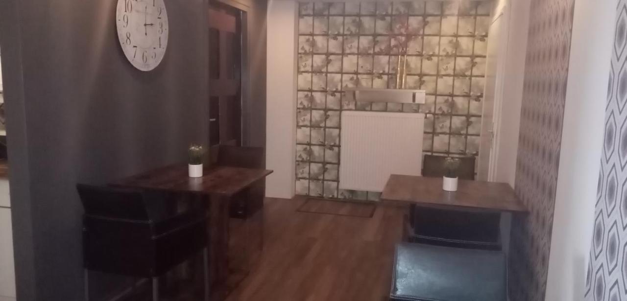B&B Aan Het Water Earnewald Bagian luar foto