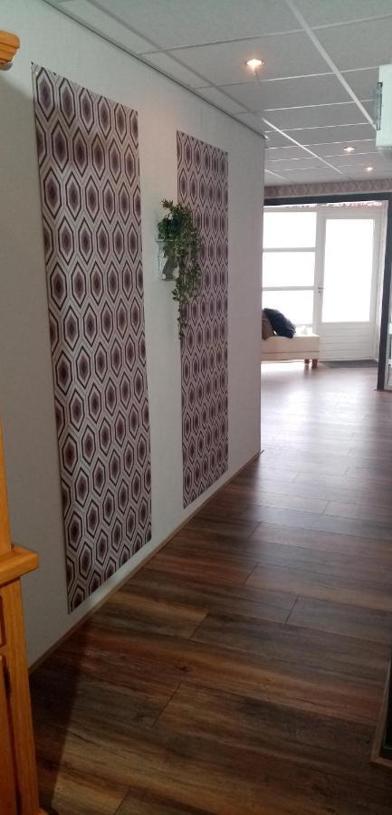 B&B Aan Het Water Earnewald Bagian luar foto