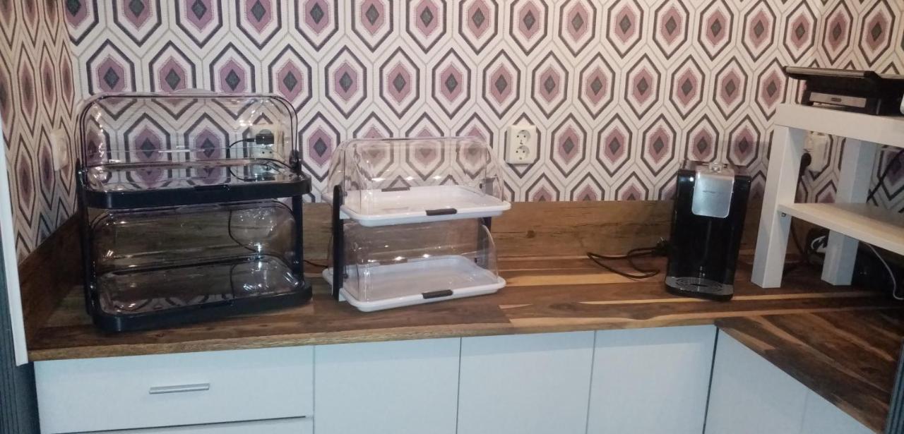 B&B Aan Het Water Earnewald Bagian luar foto